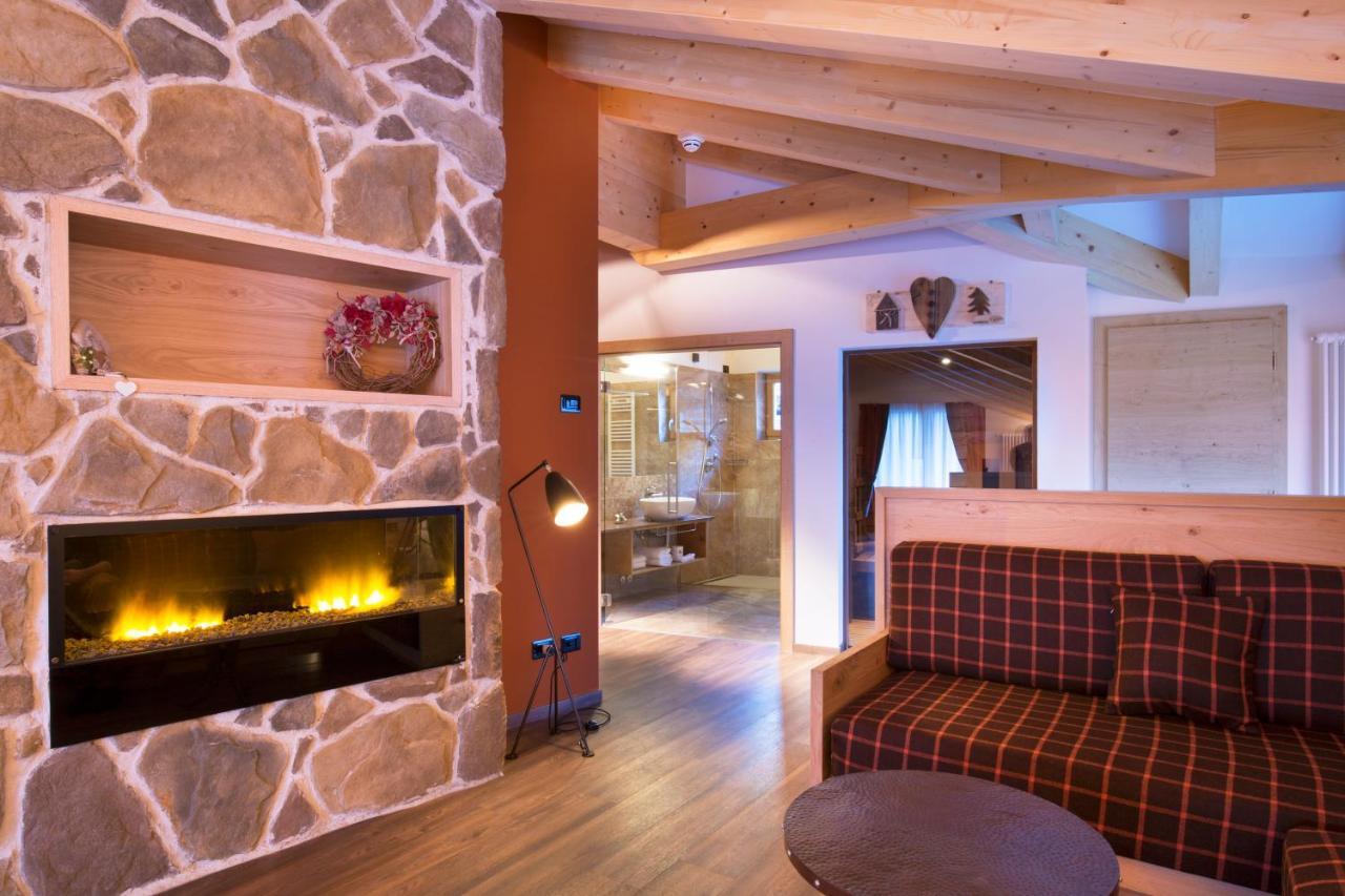 Chalet Marcora Campitello di Fassa Luaran gambar