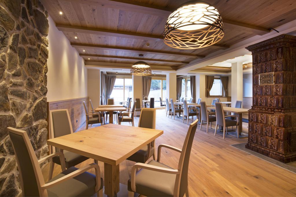Chalet Marcora Campitello di Fassa Luaran gambar